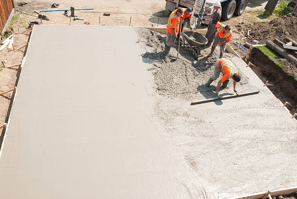 Best Concrete Foundation Repair in Avenal, CA